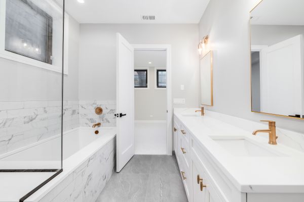 Cost of Bathroom Installation in Salem